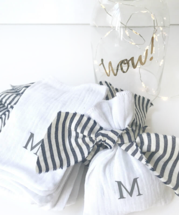 atelier couture lyon, cadeau enfant lyon, coussin lyon, décoration lyon, boutique deco lyon, baby shower lyon, magasin enfant lyon, cadeau personnalisé lyon, magasin pour bébé lyon, idée cadeau lyon, couturière lyon, idée cadeau originale lyon, magasin de décoration lyon, dragées lyon, magasin deco lyon, atelier lyon, boutique coco vanille, coussin lyon, broderie lyon, magasin bébé lyon