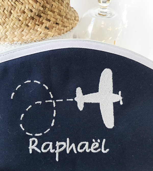 atelier couture lyon, cadeau enfant lyon, coussin lyon, décoration lyon, boutique deco lyon, baby shower lyon, magasin enfant lyon, cadeau personnalisé lyon, magasin pour bébé lyon, idée cadeau lyon, couturière lyon, idée cadeau originale lyon, magasin de décoration lyon, dragées lyon, magasin deco lyon, atelier lyon, boutique coco vanille, coussin lyon, broderie lyon, magasin bébé lyon