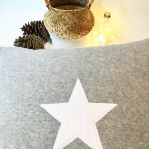 atelier couture lyon, cadeau enfant lyon, coussin lyon, décoration lyon, boutique deco lyon, baby shower lyon, magasin enfant lyon, cadeau personnalisé lyon, magasin pour bébé lyon, idée cadeau lyon, couturière lyon, idée cadeau originale lyon, magasin de décoration lyon, dragées lyon, magasin deco lyon, atelier lyon, boutique coco vanille, coussin lyon, broderie lyon, magasin bébé lyon