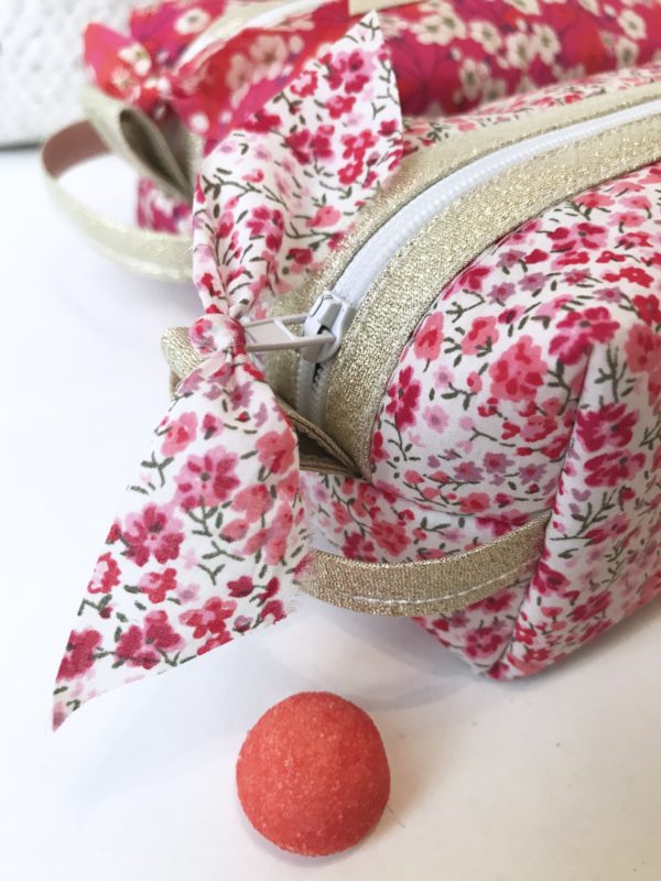 atelier couture lyon, cadeau enfant lyon, coussin lyon, décoration lyon, boutique deco lyon, baby shower lyon, magasin enfant lyon, cadeau personnalisé lyon, magasin pour bébé lyon, idée cadeau lyon, couturière lyon, idée cadeau originale lyon, magasin de décoration lyon, dragées lyon, magasin deco lyon, atelier lyon, boutique coco vanille, coussin lyon, broderie lyon, magasin bébé lyon